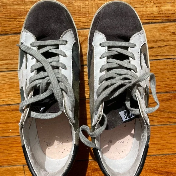 Golden Goose Deluxe Brand Superstar Sneakers. Size 38. - Picture 8 of 8